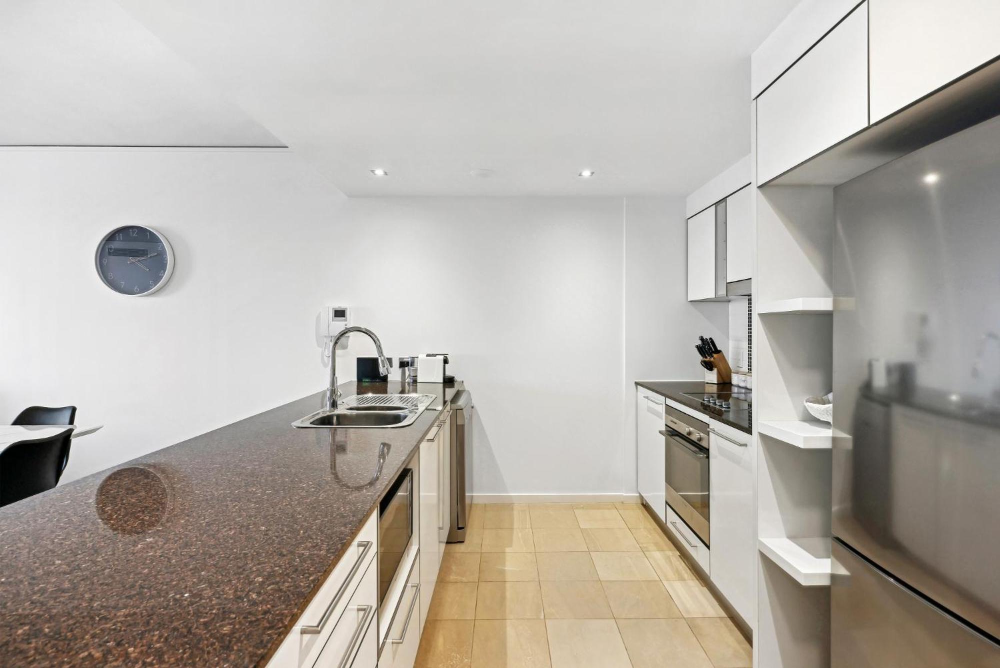 Ocean View 3-Bed With Gym, Pool, Sauna & Parking Gold Coast Buitenkant foto
